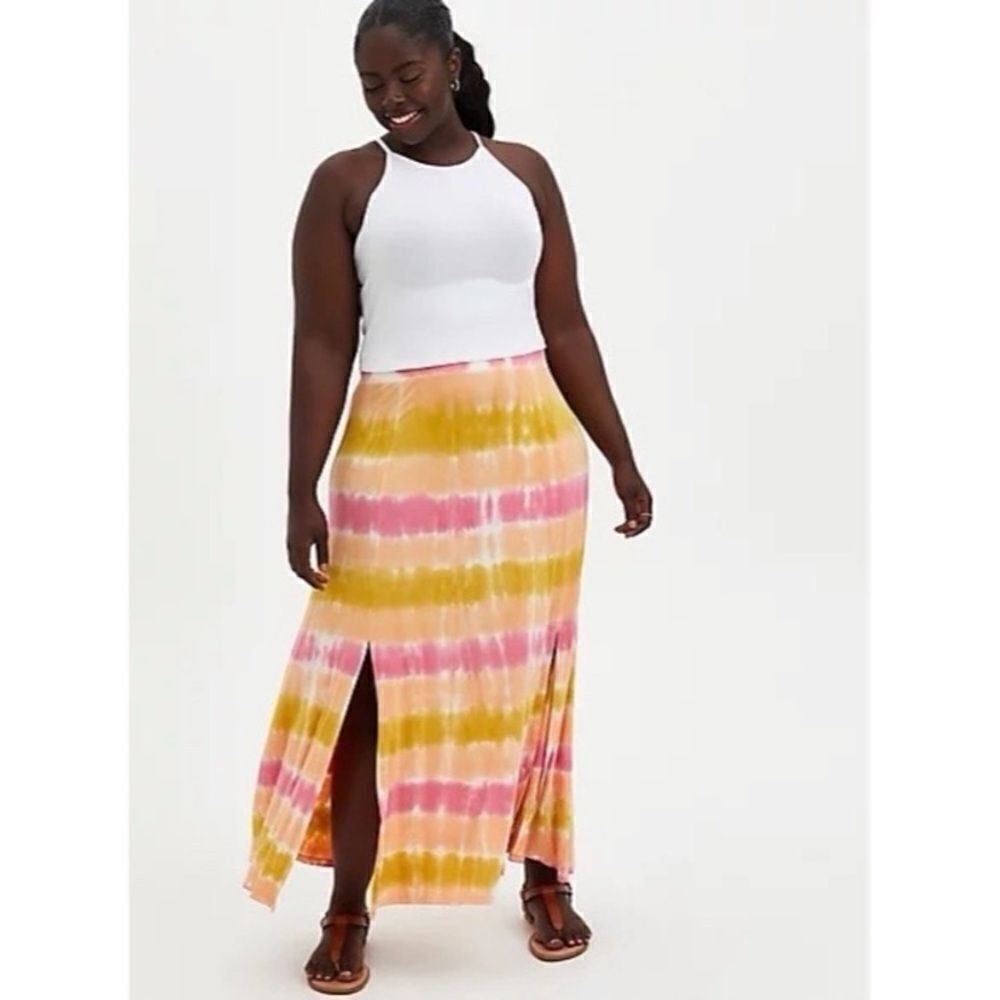 Torrid Tie Dye Long Maxi Front Slits Skirt Boho Tropical Feminine Contemporary